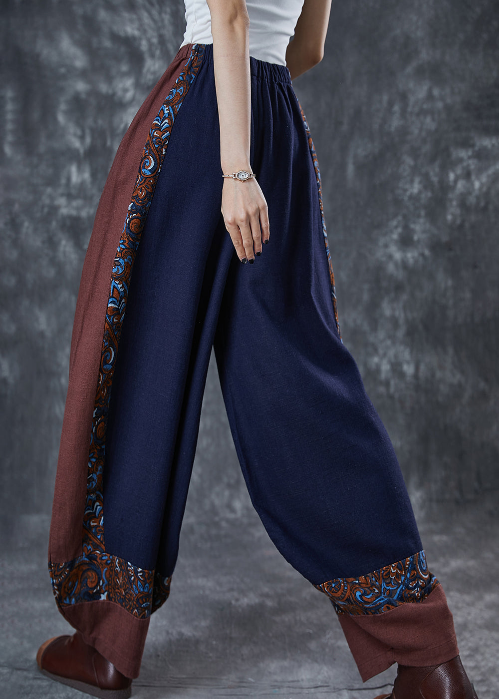 Well Tailored Pants with a Graceful Silhouette