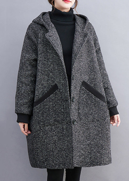 Gracefully Styled Coat for Any Occasion