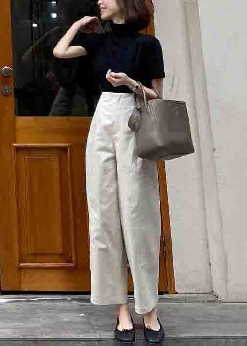 Sophisticated Pants with a Clean Classic Look