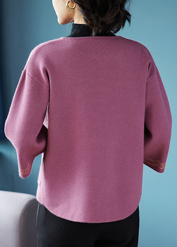 Sophisticated Cardigan with a Clean Classic Look