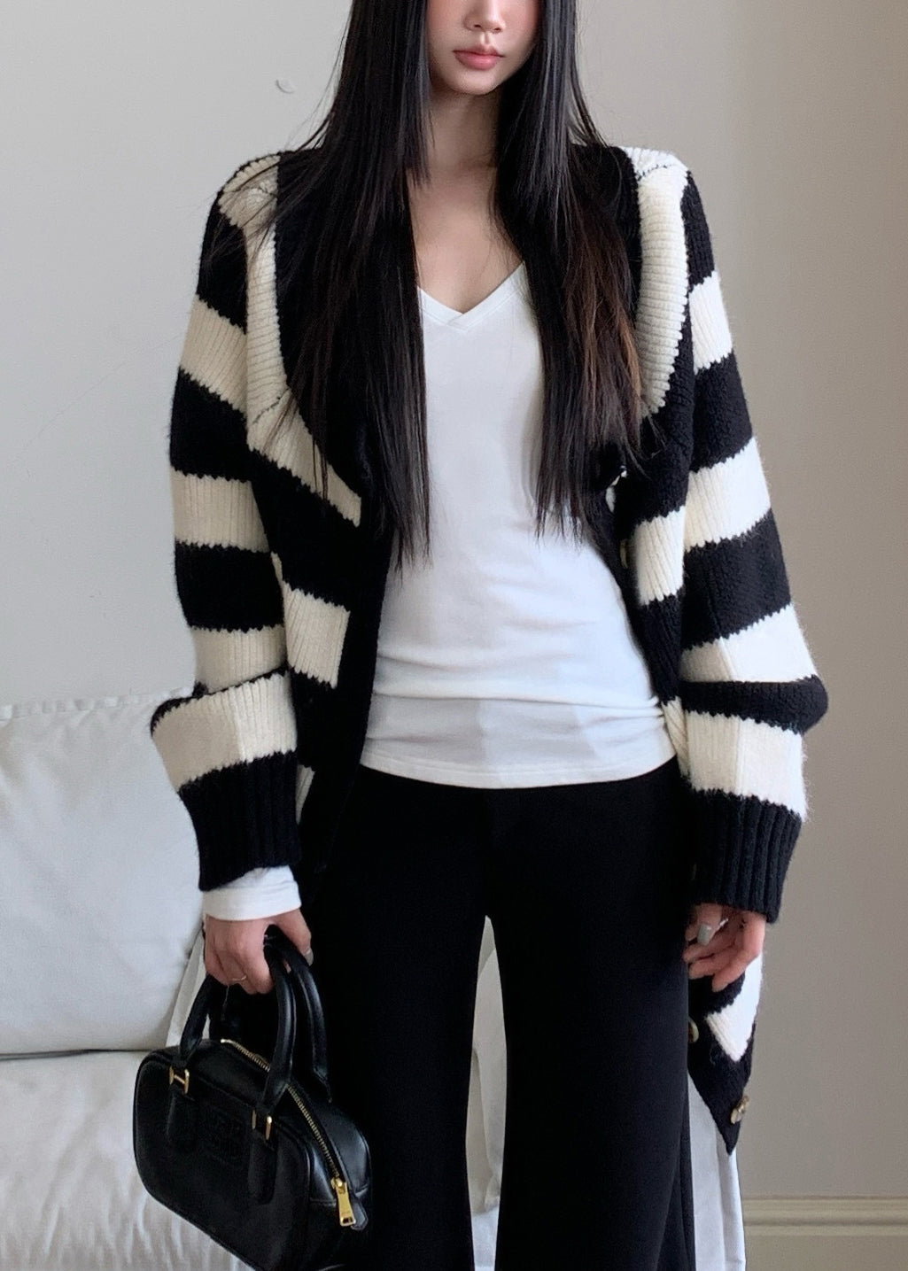 Classic Vintage & Enduringly Stylish Cardigan
