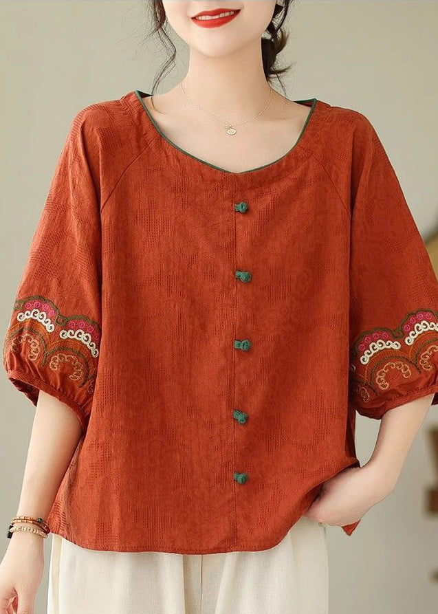 A Vintage Style Top with Delicate Timeless Details