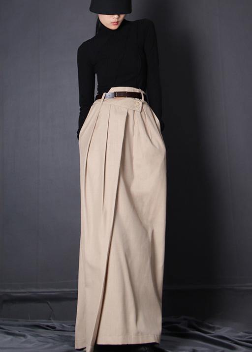Effortlessly Elegant Garment with a Timeless Design