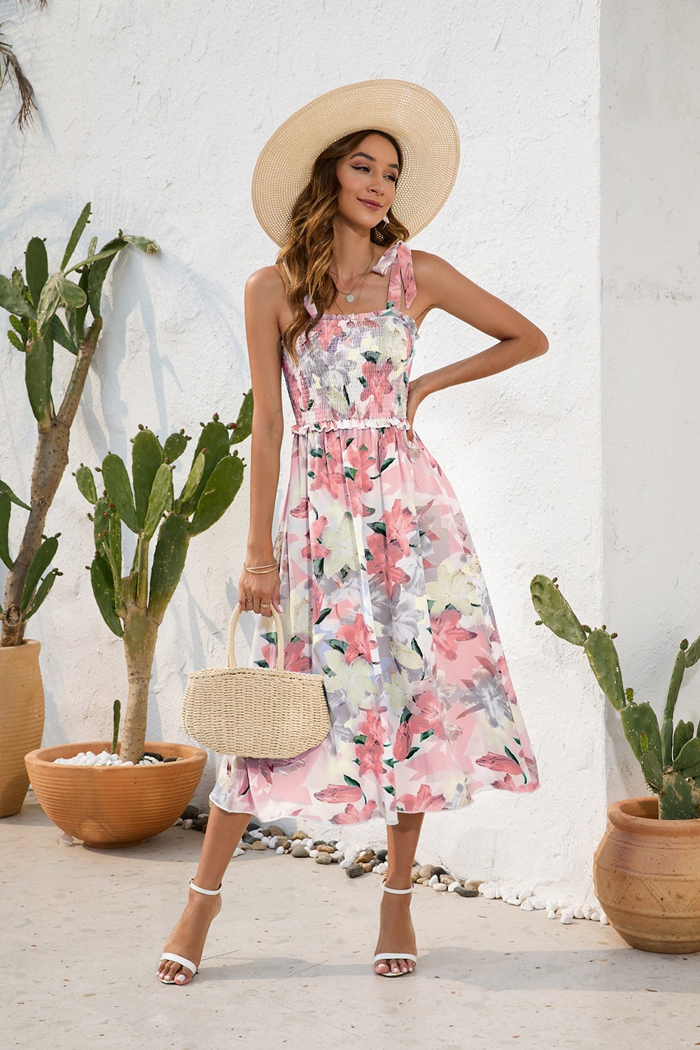 Gracefully Styled Dress for Any Occasion