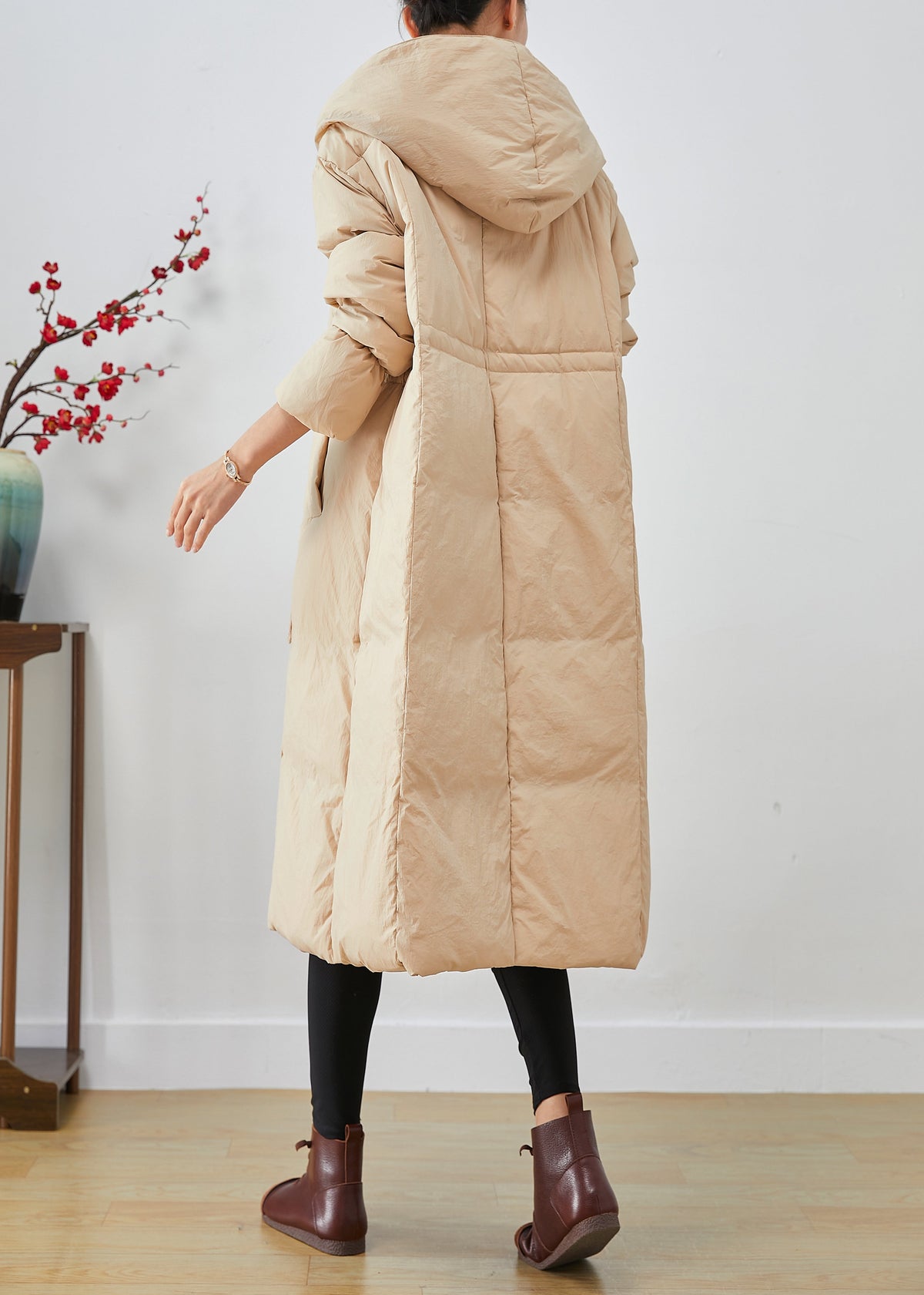 Classic Vintage Jacket with a Flattering Fit