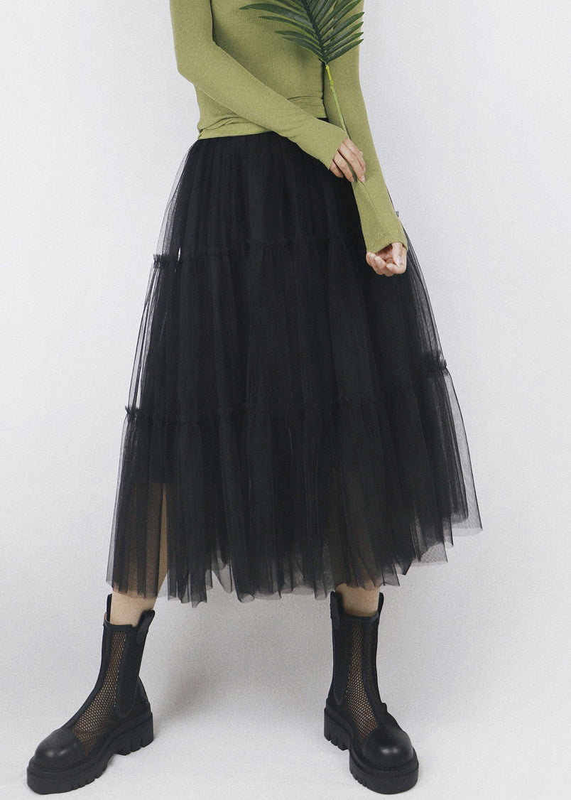 Well Tailored Garment with a Graceful Silhouette