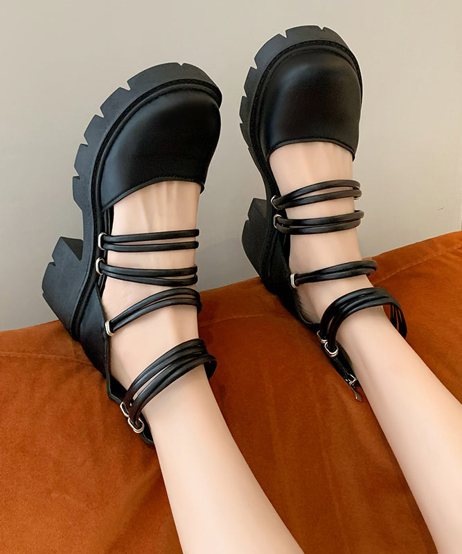 Graceful Orthopedic Sandals for Modern Look