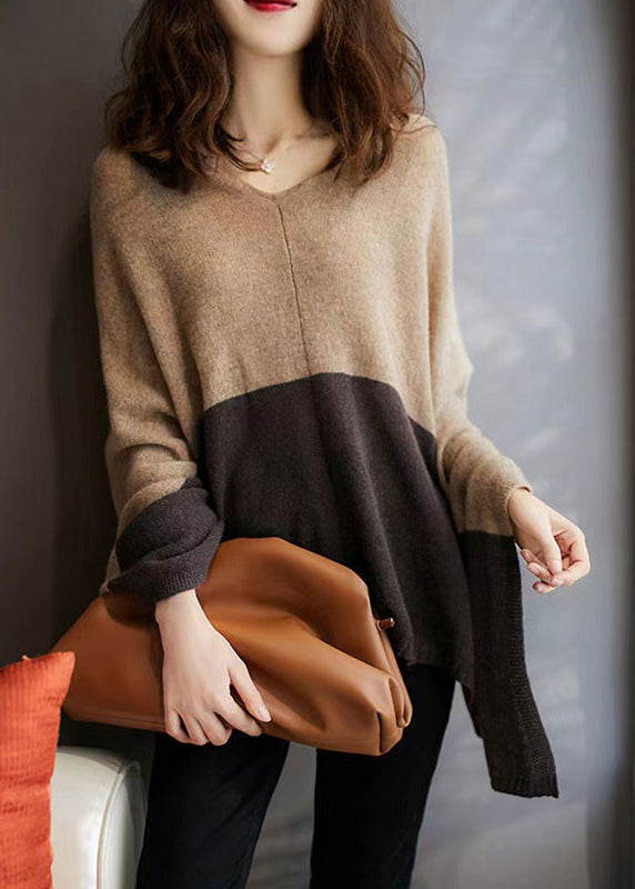 Classic Vintage Coat with a Flattering Fit