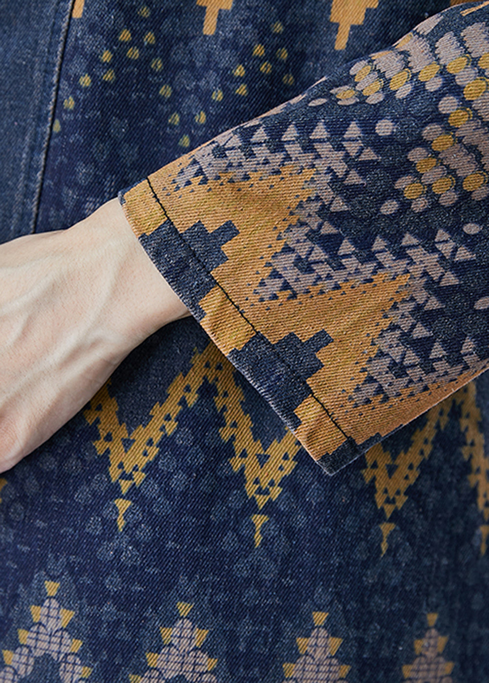 Gracefully Styled Coat for Any Occasion