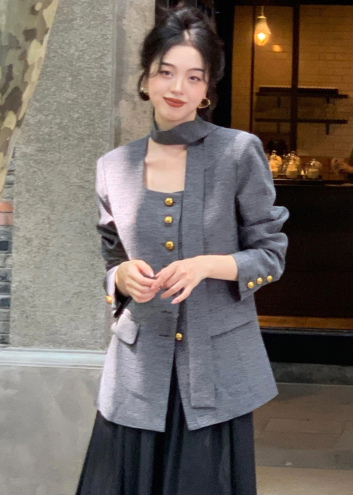 Elegantly Styled Coat for Everyday Wear