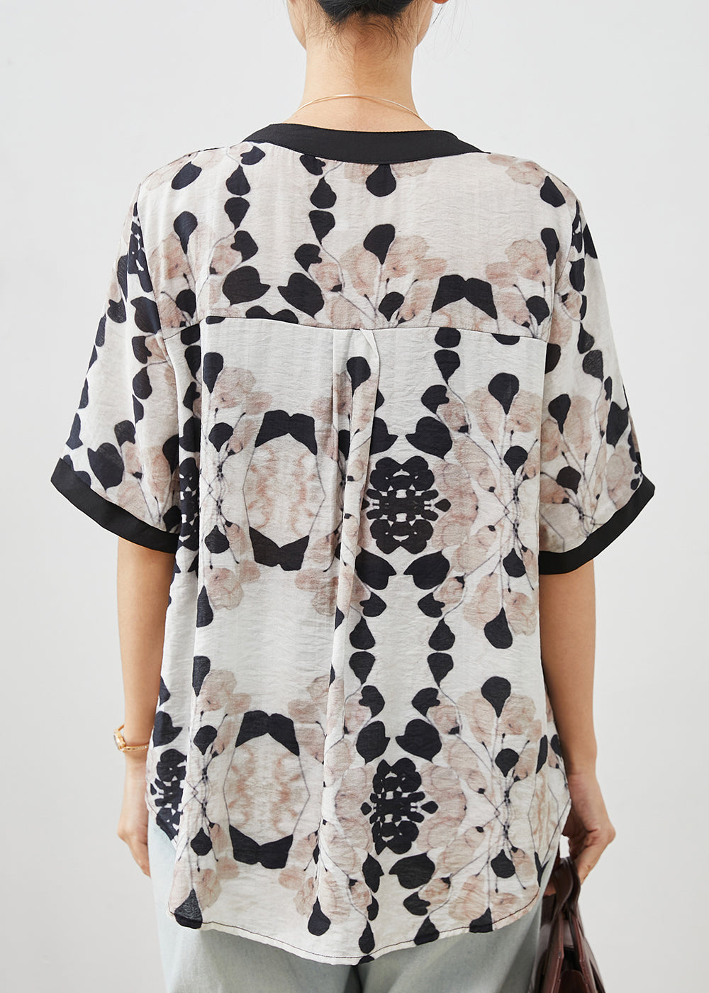 Polished Shirt with an Effortless Classic Look