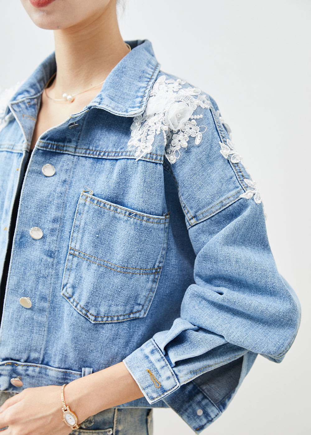 Sophisticated Coat with a Clean Classic Look
