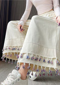 Elegantly Styled Pants for Everyday Wear