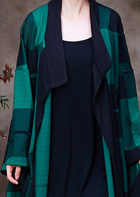Effortlessly Elegant Coat with a Timeless Design