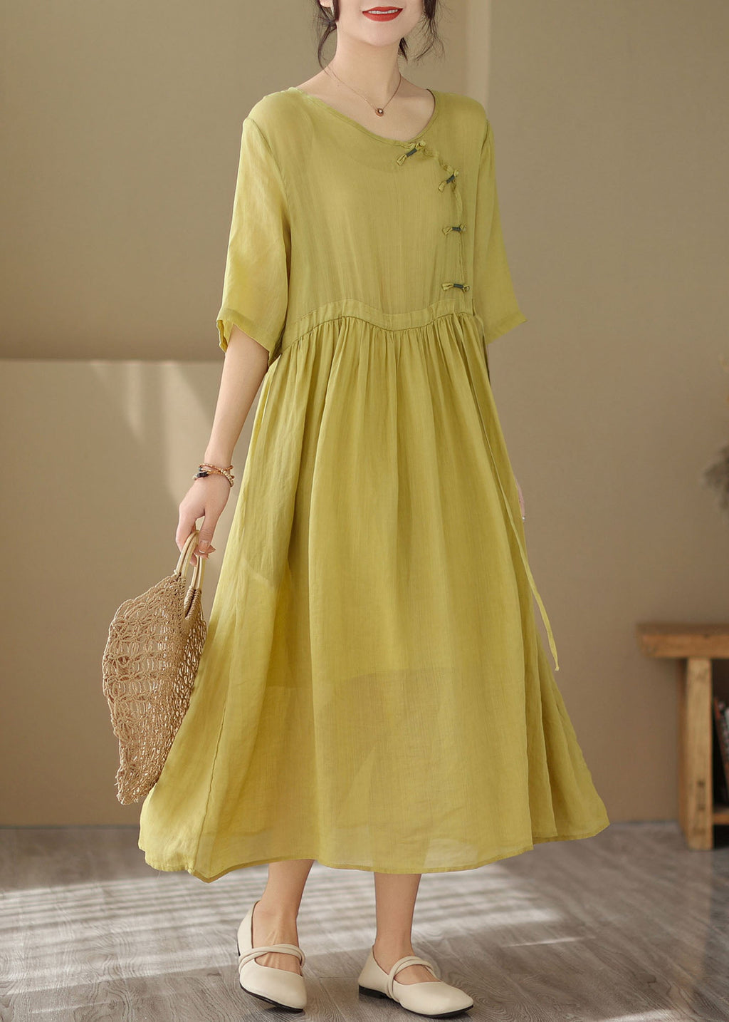 Classic Vintage & Enduringly Stylish Dress