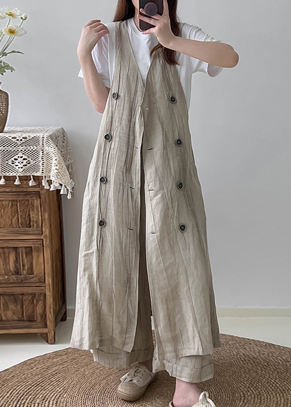 Gracefully Styled Garment for Any Occasion