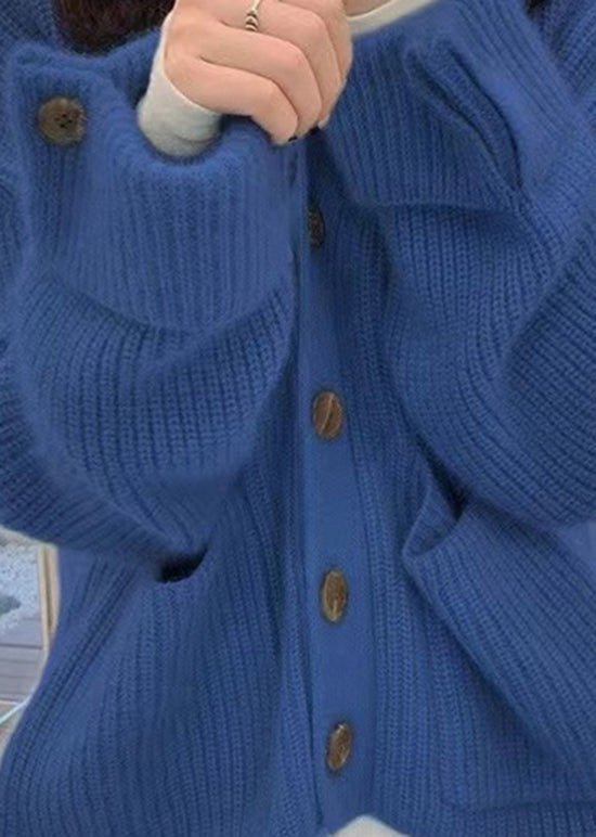 Beautifully Finished Coat in a Timeless Design