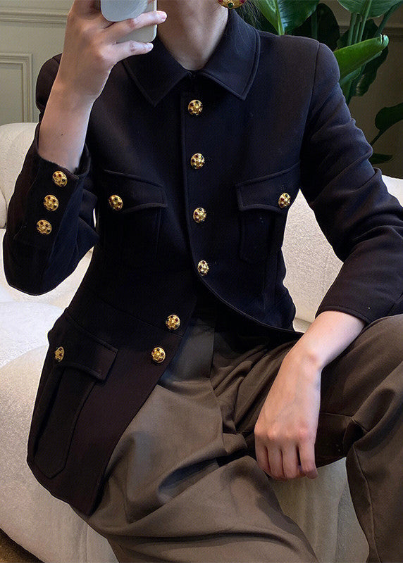 Elegantly Styled Coat for Everyday Wear
