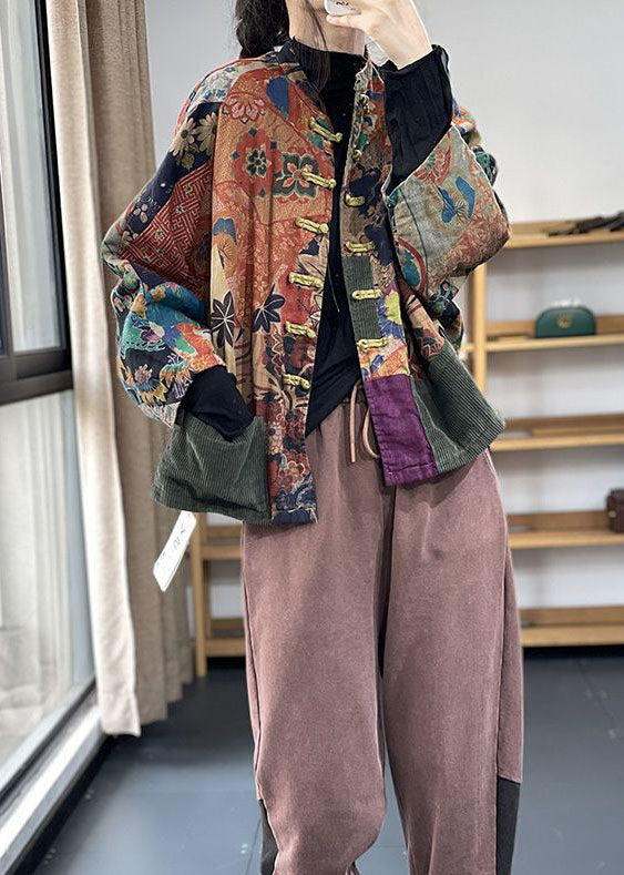 Effortlessly Elegant Jacket with a Timeless Design