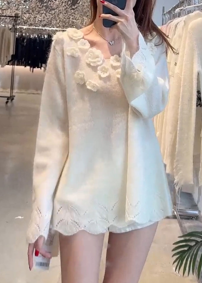 Gracefully Styled Sweater for Any Occasion