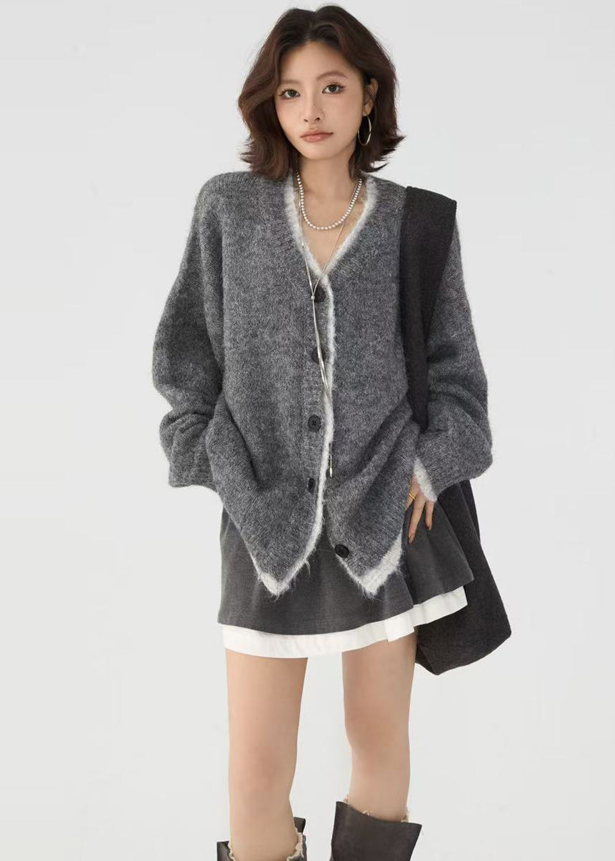 Beautifully Finished Cardigan in a Timeless Design