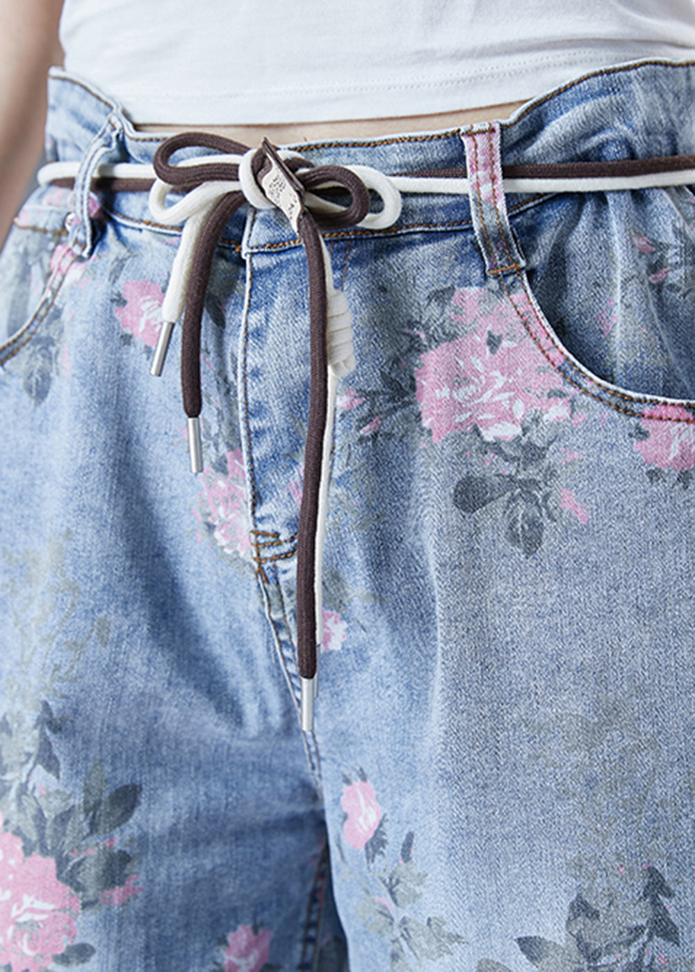 Gracefully Styled Pants for Any Occasion
