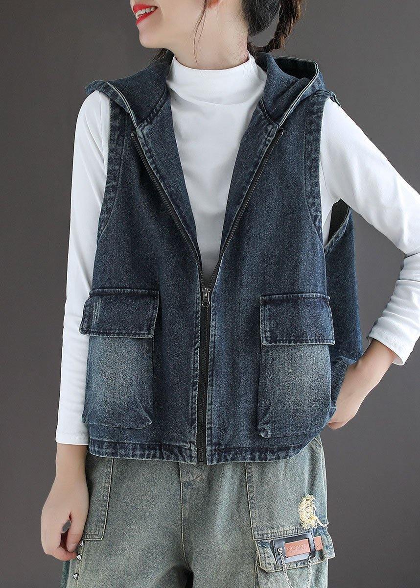 Effortlessly Elegant Coat with a Timeless Design