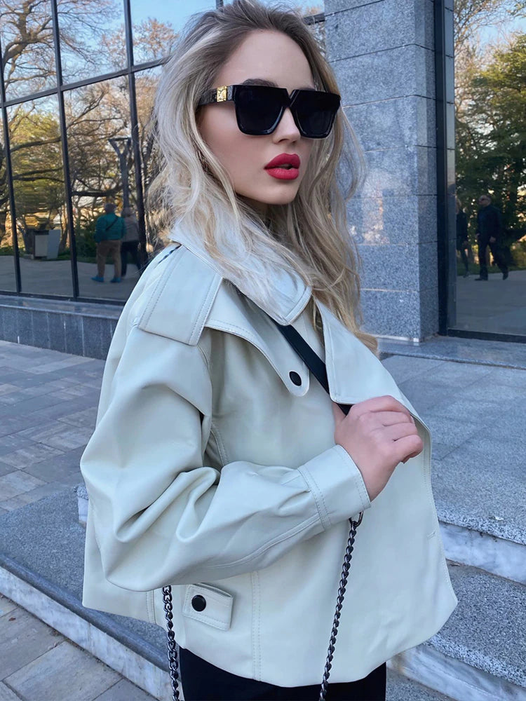 A Vintage Style Coat with Delicate Timeless Details