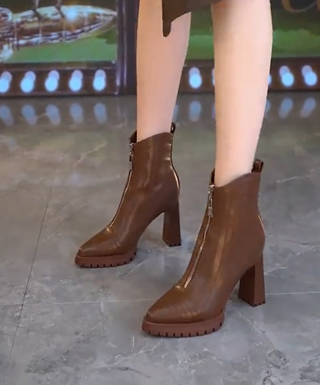 Graceful Orthopedic Boots for Modern Look
