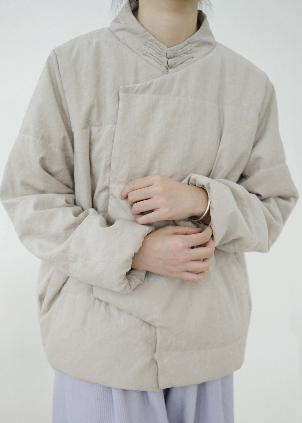 Effortlessly Elegant Coat with a Timeless Design
