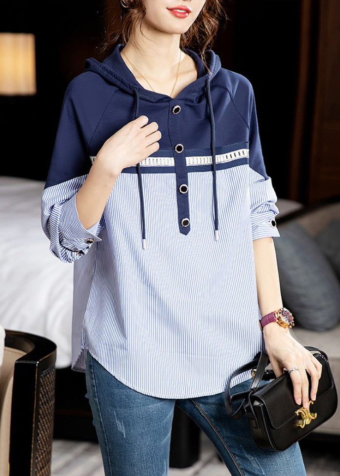 Effortlessly Elegant Shirt with a Timeless Design