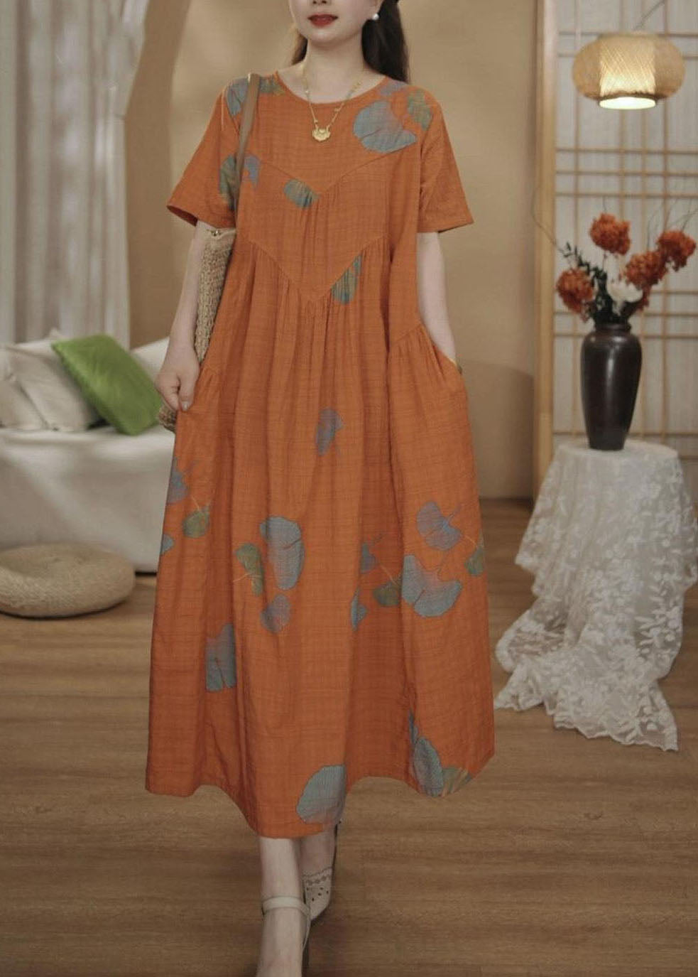 Classic Vintage & Enduringly Stylish Dress