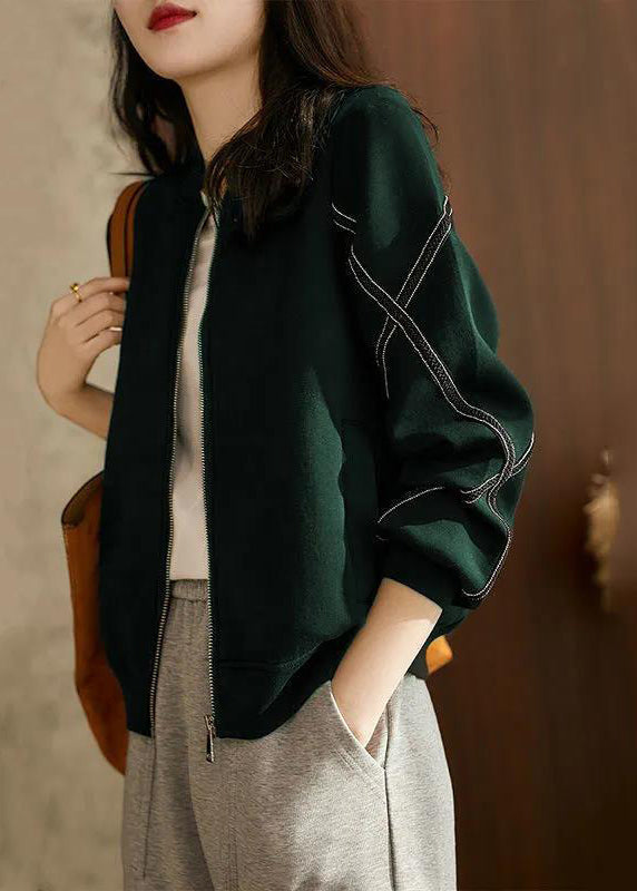 Well Tailored Jacket with a Graceful Silhouette