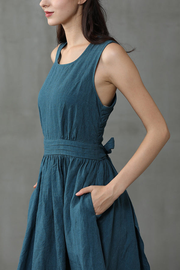 Classic Vintage & Enduringly Stylish Dress