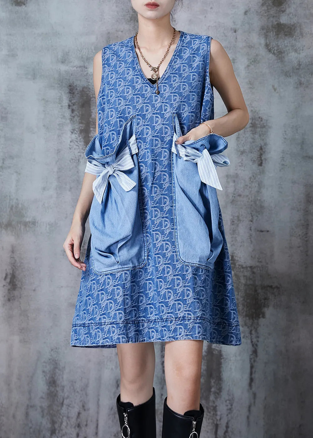 Beautifully Crafted Dress in a Classic Style