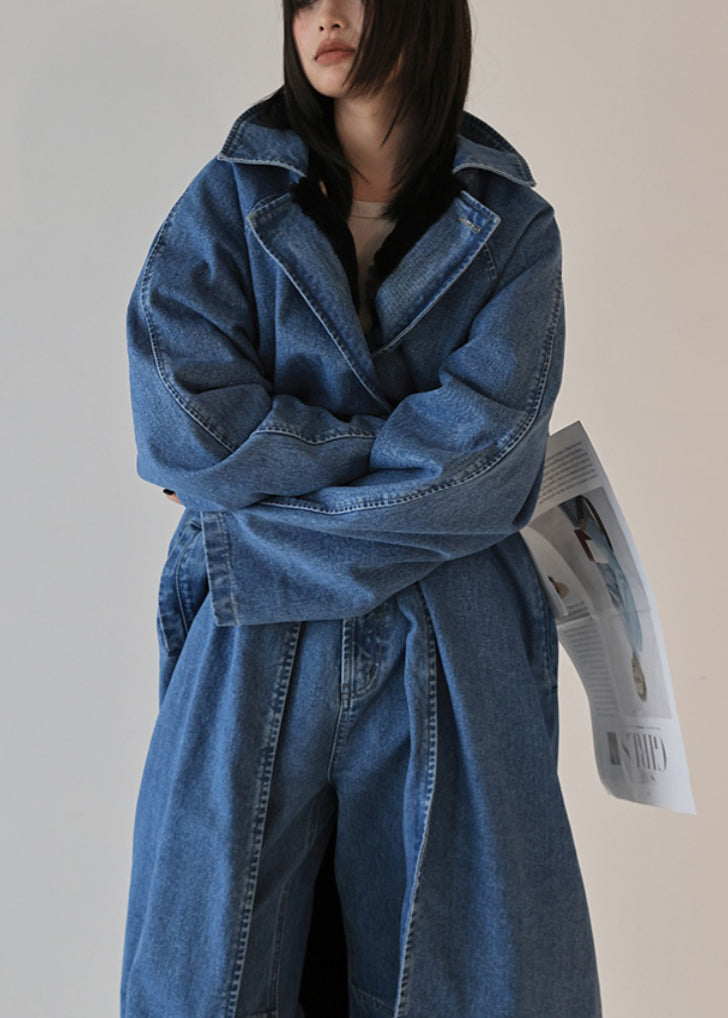 Classic Vintage & Enduringly Stylish Coat