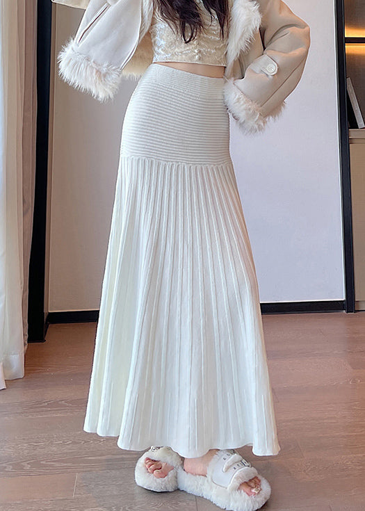 Effortlessly Elegant Garment with a Timeless Design