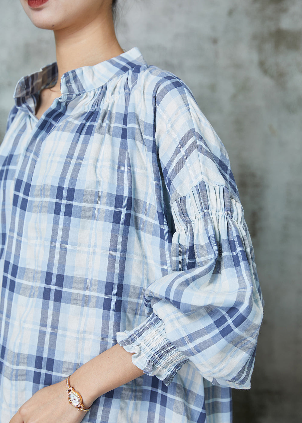Beautifully Crafted Blouse in a Classic Style
