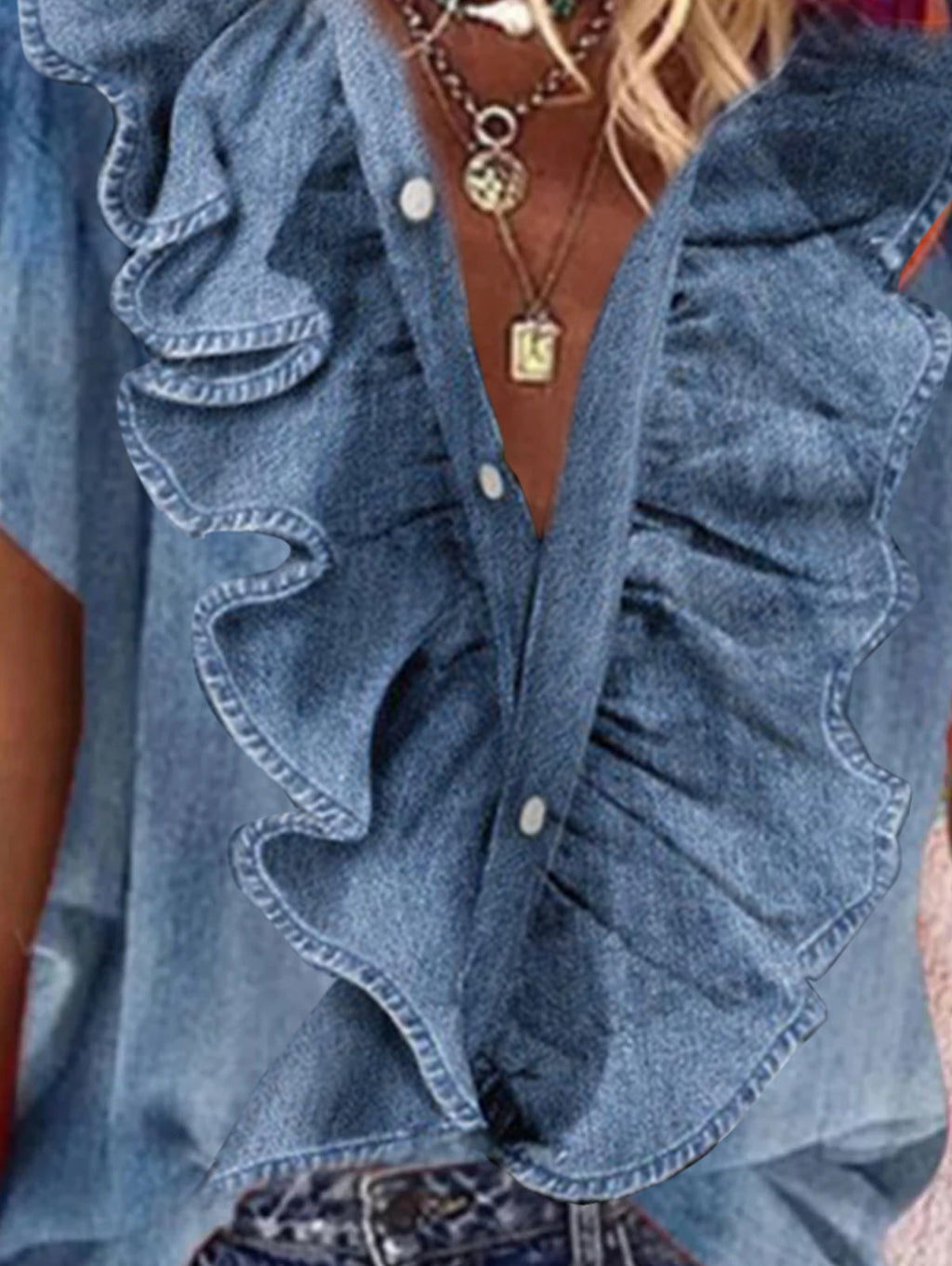 Sophisticated Shirt with a Clean Classic Look