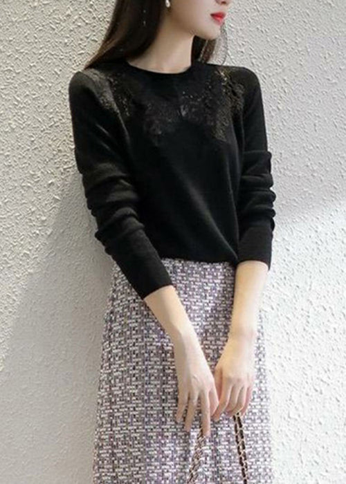 Well Tailored Top with a Graceful Silhouette