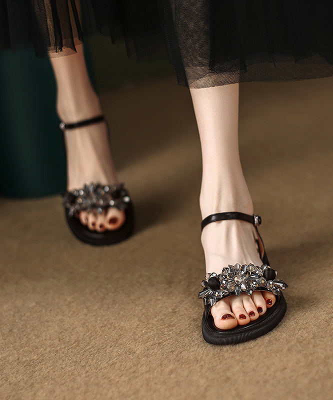Graceful Orthopedic Sandals for Modern Look