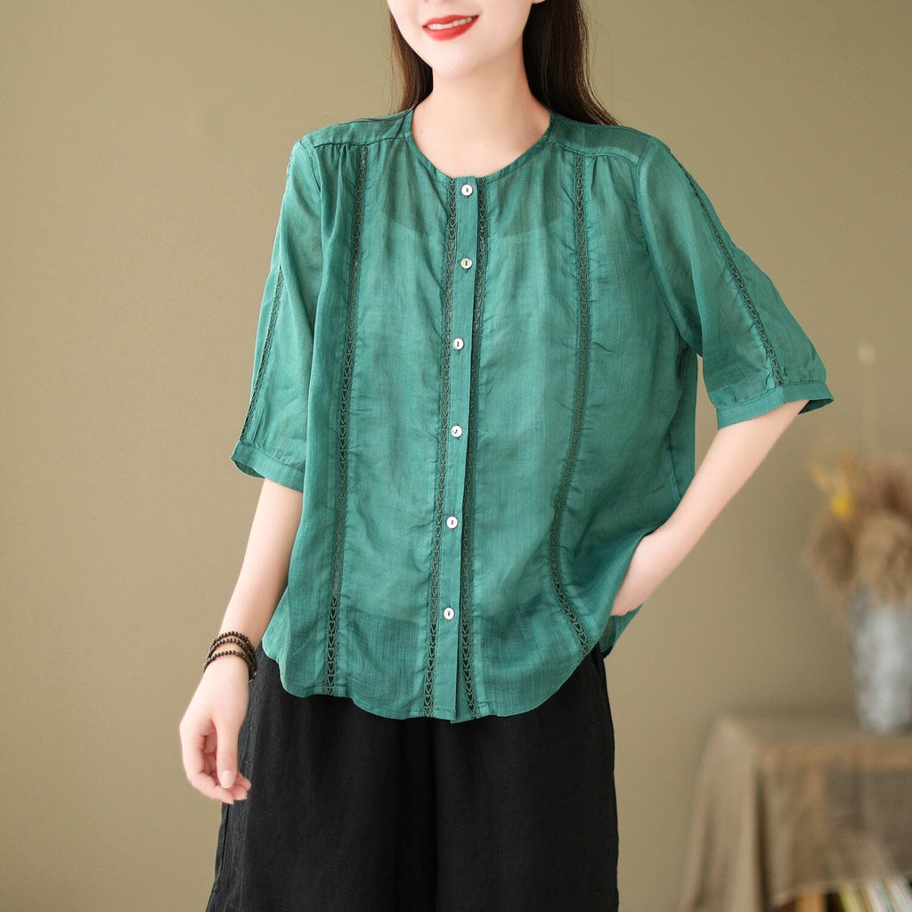 Elegantly Styled Blouse for Everyday Wear