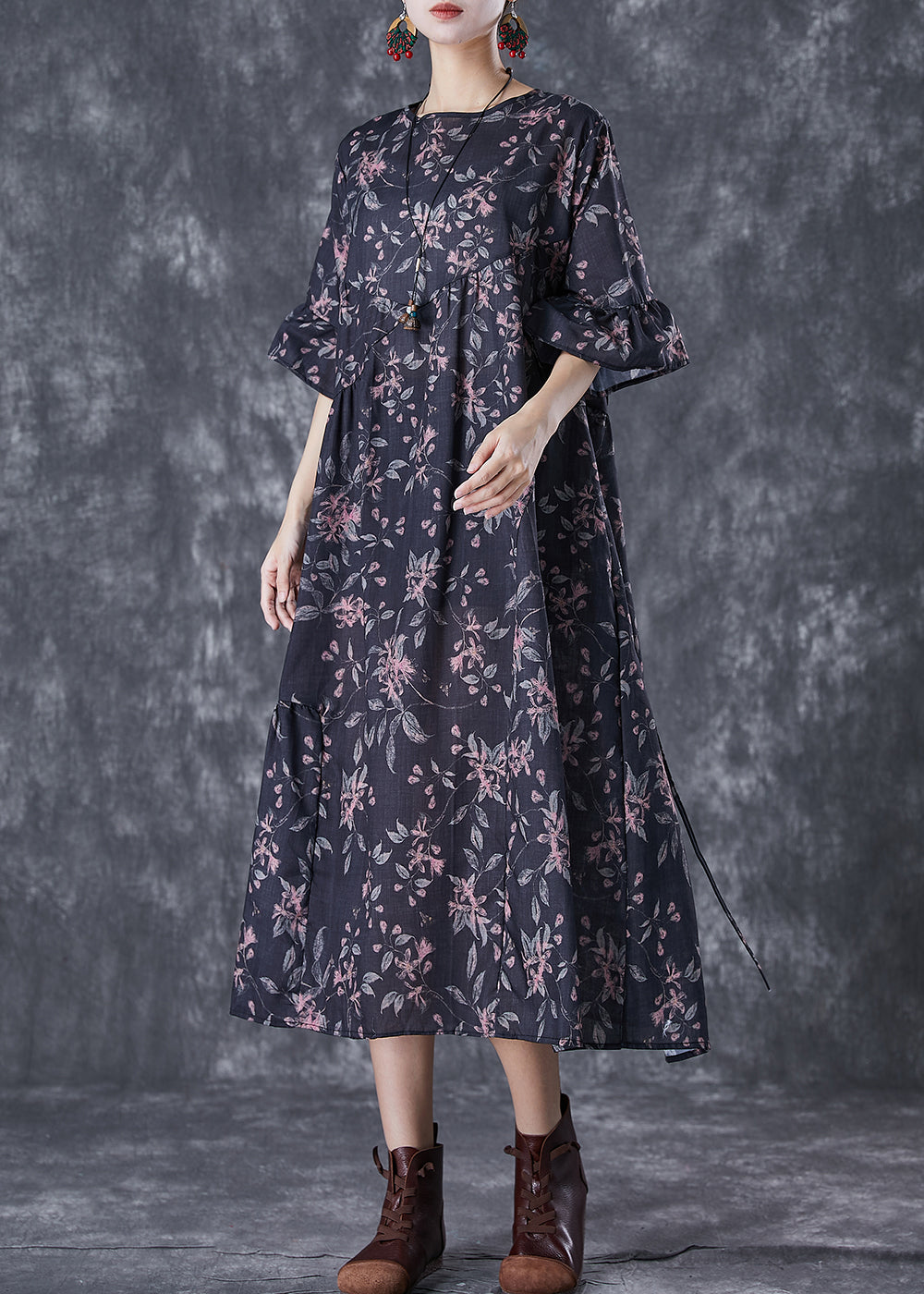 Beautifully Crafted Dress in a Classic Style