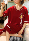 Casually Elegant Garment with a Refined Edge
