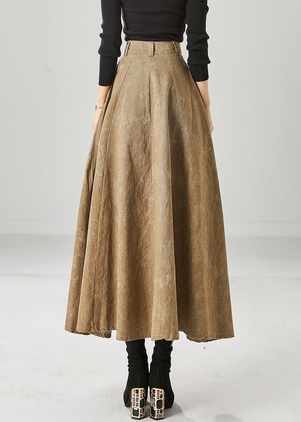 Classic Vintage Garment with a Flattering Fit