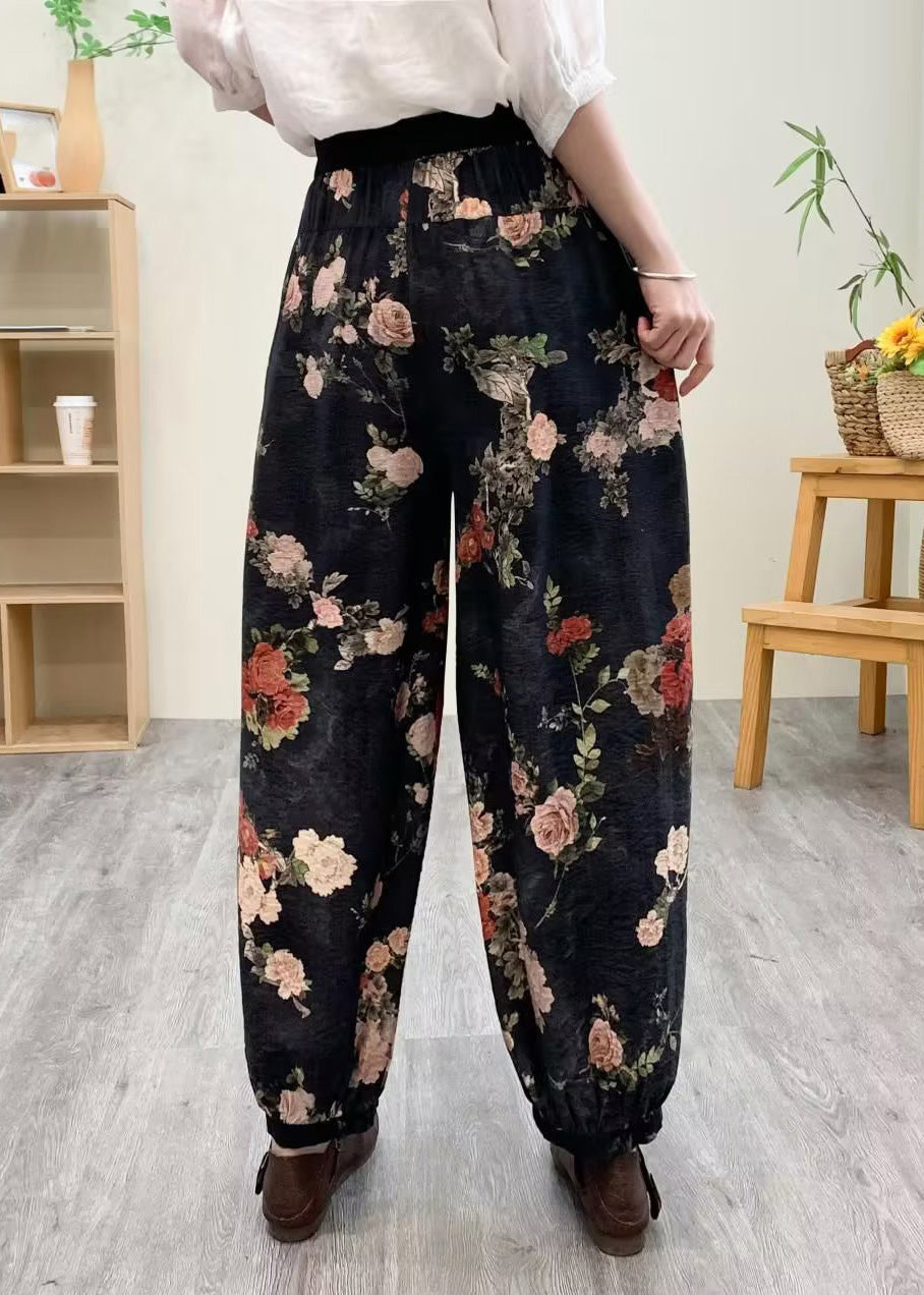 Elegantly Styled Pants for Everyday Wear