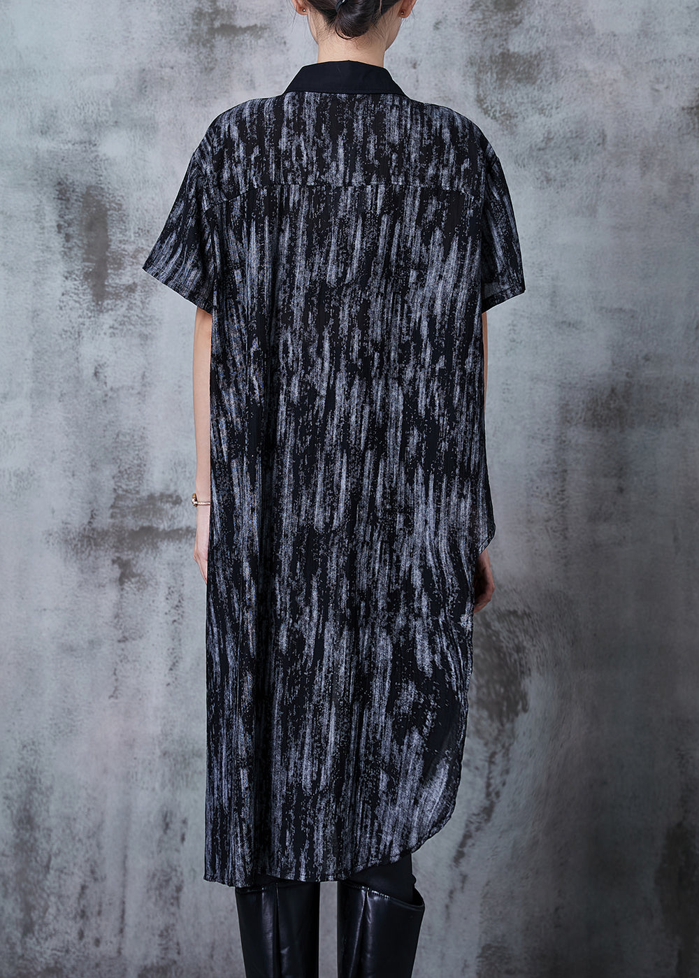 Gracefully Styled Shirt for Any Occasion