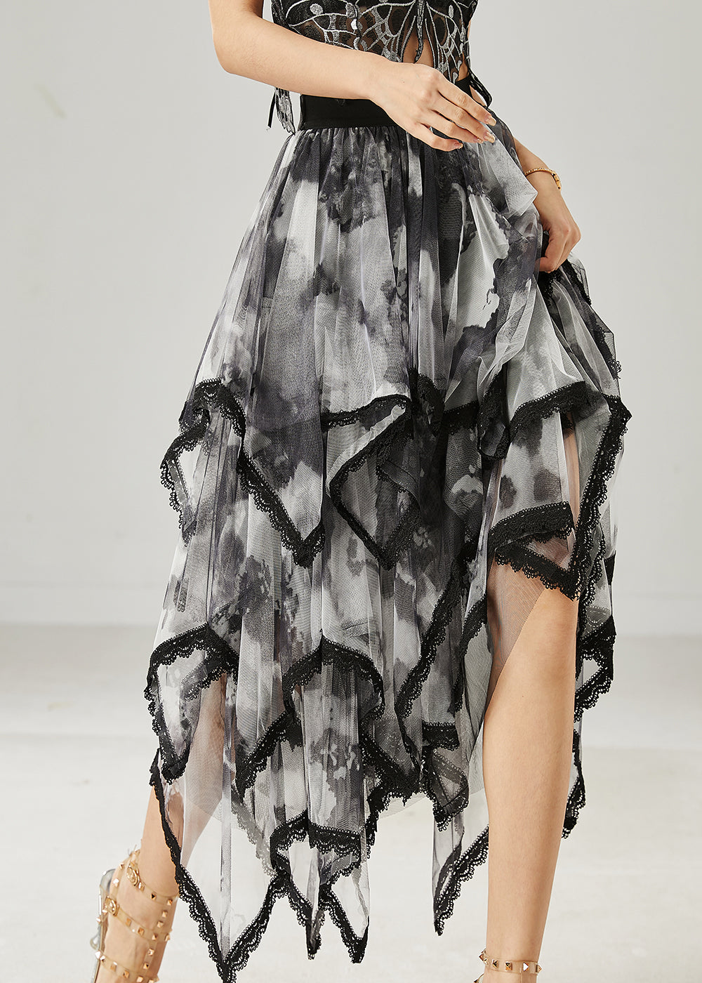 Sophisticated Garment with a Clean Classic Look