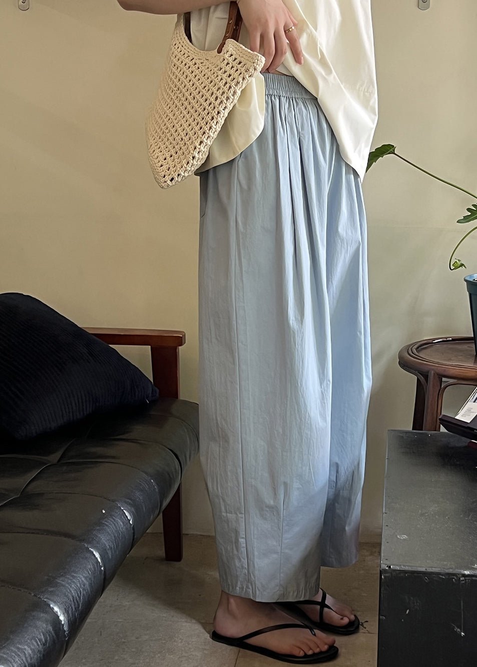 Classic Vintage Pants with a Flattering Fit
