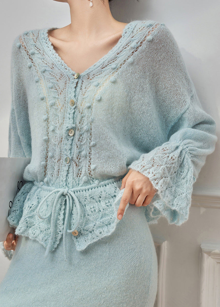 Effortlessly Elegant Sweater with a Timeless Design